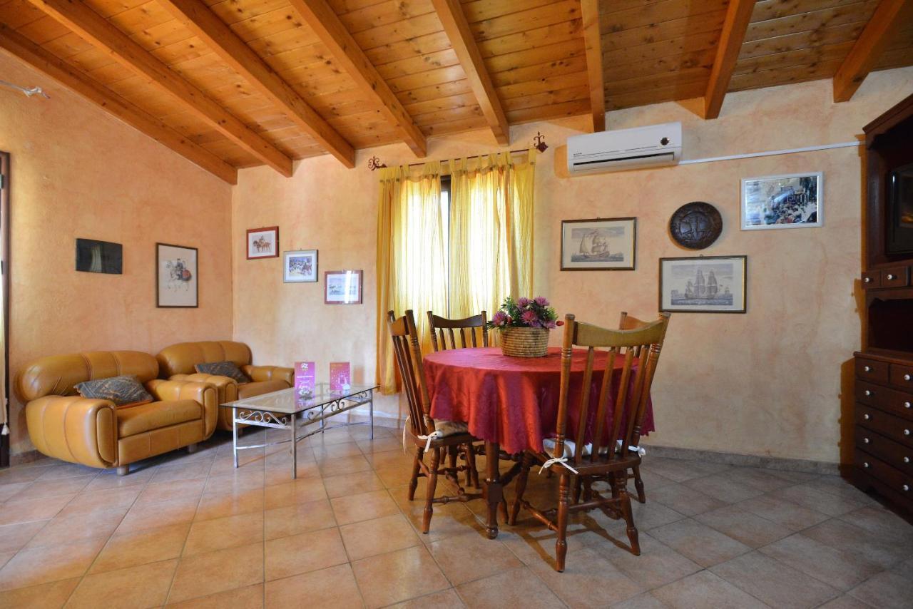 Izzhome Nora Beach Pula Exteriér fotografie
